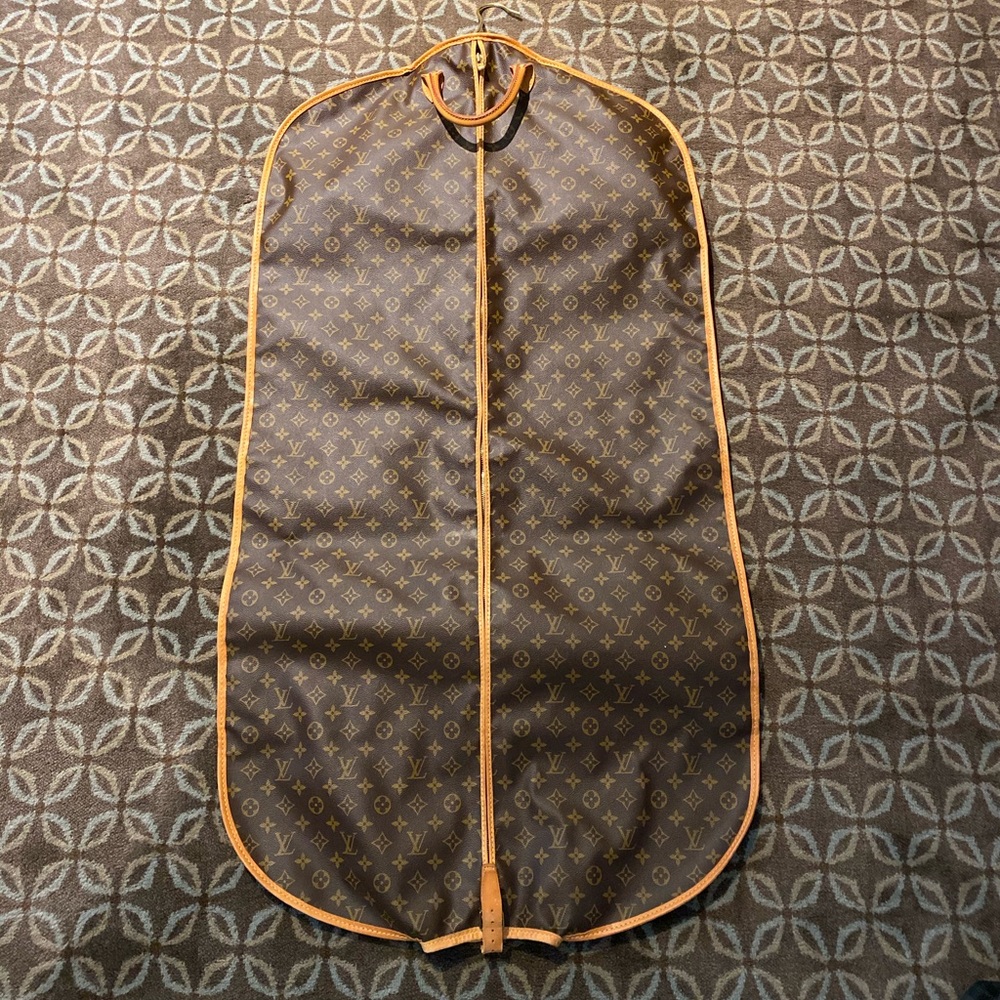 Louis Vuitton Garment Case